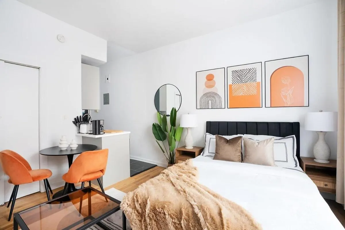 74-3C New Studio In Prime Uws - Gym In Building Nova Iorque